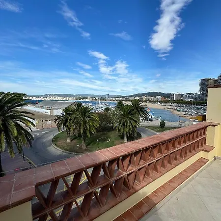 Apartment Duplex Amb Terrassa I Vistes Al Mar By La Catifa *