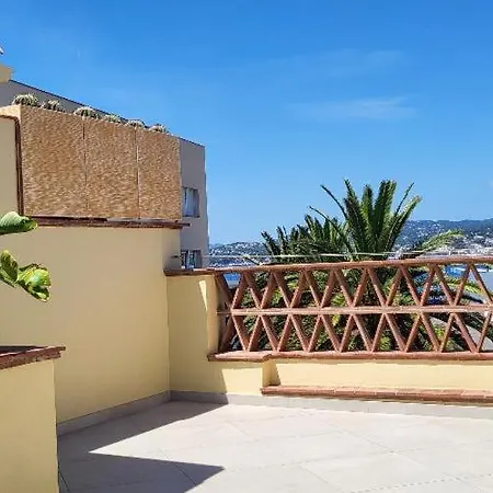 Duplex Amb Terrassa I Vistes Al Mar By La Catifa Apartment